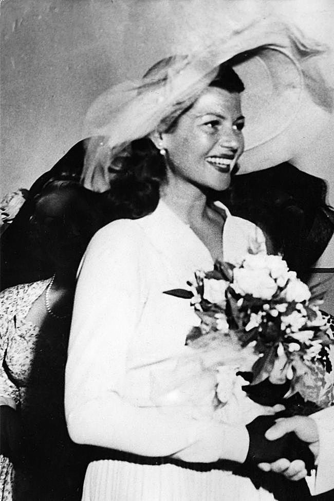 1949