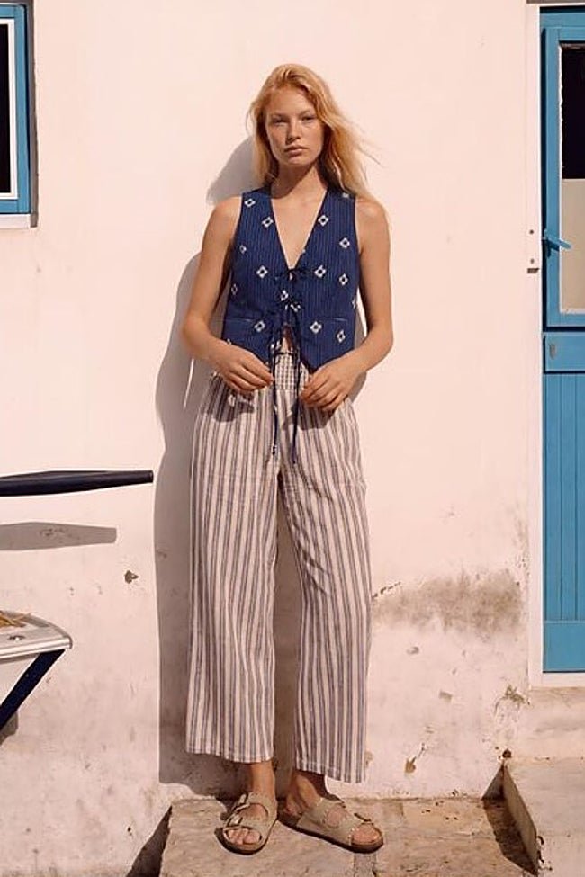 Pantalón estampado de Springfield (29,99 euros)