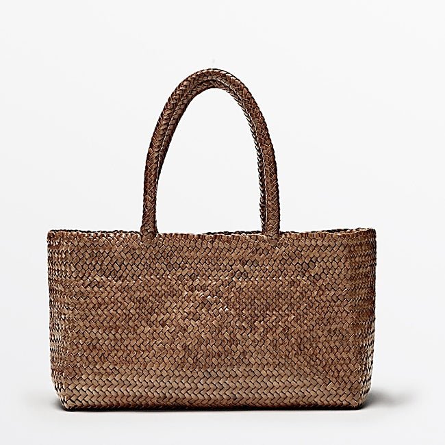 Bolso trenzado de Massimo Dutti (249 euros)