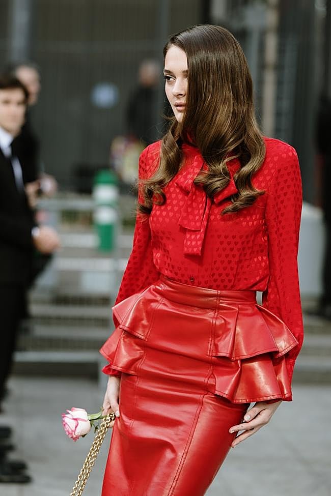 El color de la piel y el del pelo determinan qué tipo de rojo te queda mejor.