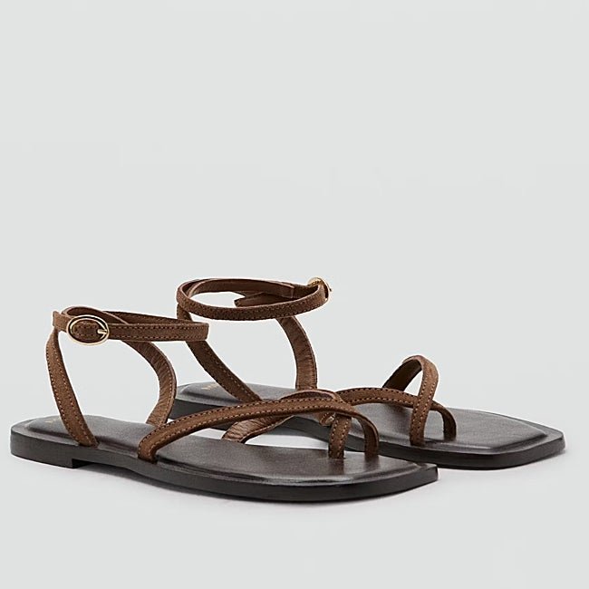 Sandalias planas de Mango (35,95 euros)
