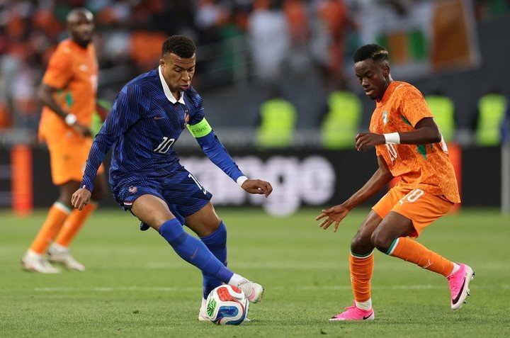 Kylian Mbappe esta tarde ante Costa de Marfil (REUTERS)