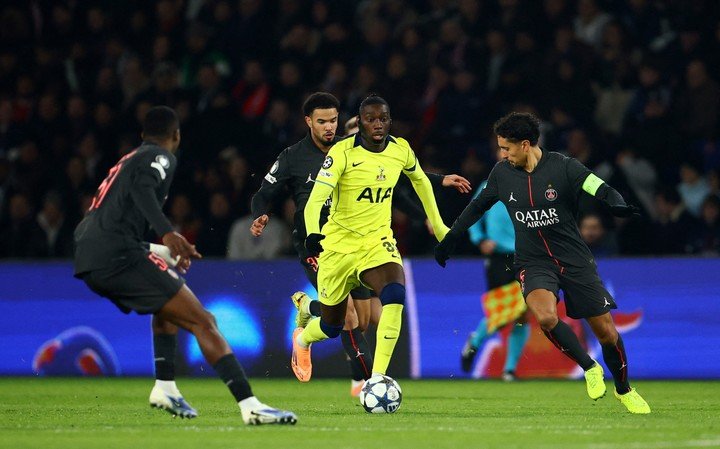 Kolo Muani, en el Tottenham contra el PSG.
REUTERS/Sarah Meyssonnier