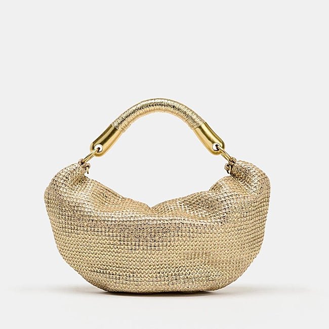 Bolso dorado de Zara (29,99 euros)