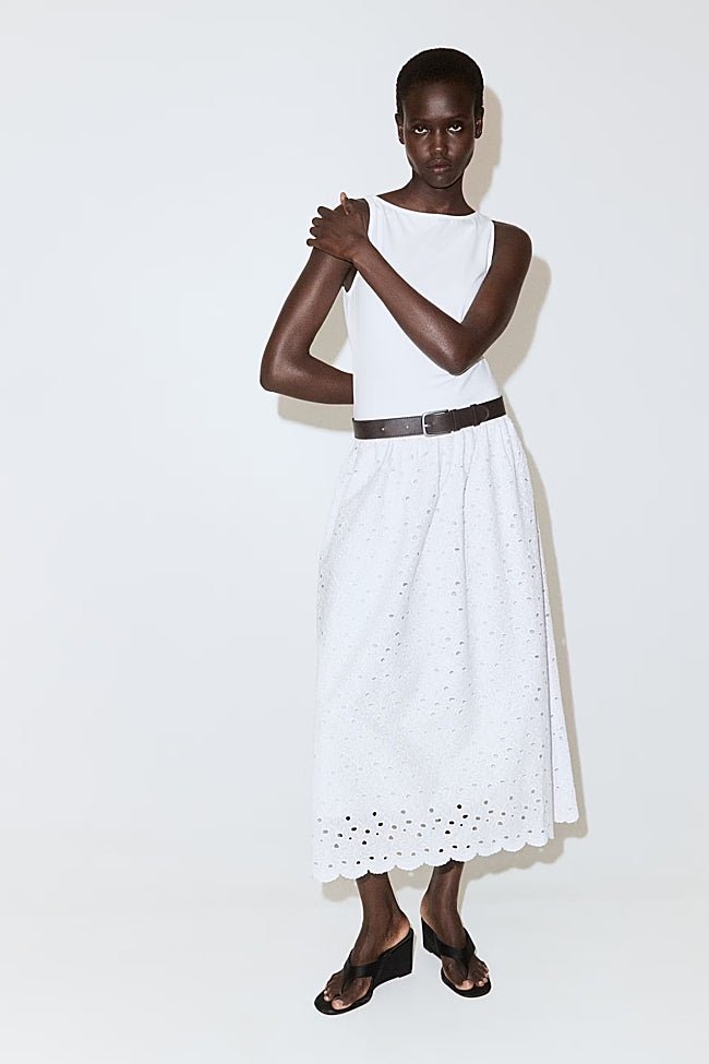 Vestido blanco de Mango (35,99 euros)