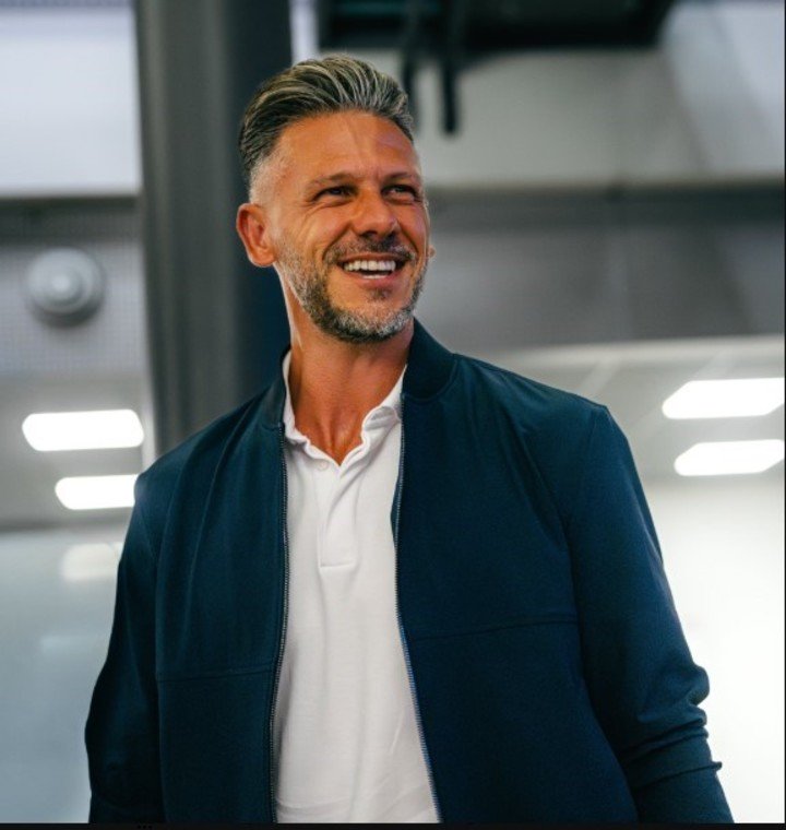 Demichelis ya trabaja en Leipzig, su nuevo club (Oficiales).