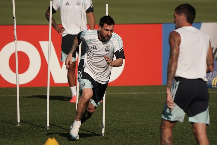 El entrenamiento de la Selección Argentina (Foto Juano Tesone).