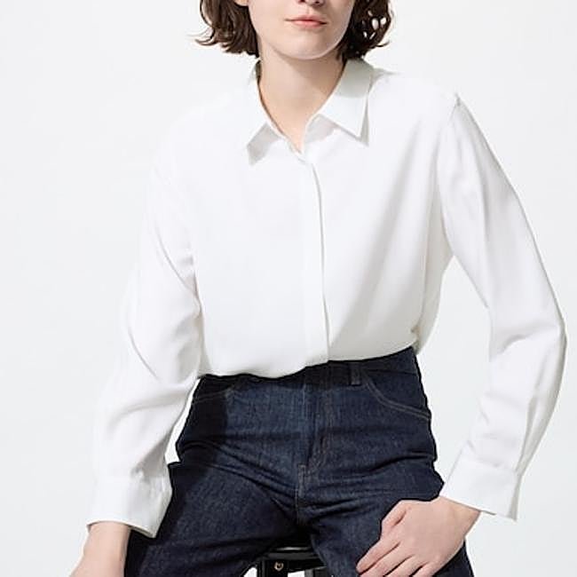 Camisa blanca de Uniqlo, 34,90 euros.