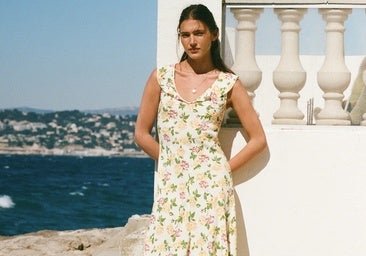 Los vestidos estampados con flores más bonitos de la nueva temporada