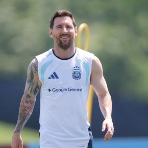 El desafiante mensaje del arquero de Austria para Messi: "Soy más de Cristiano Ronaldo"