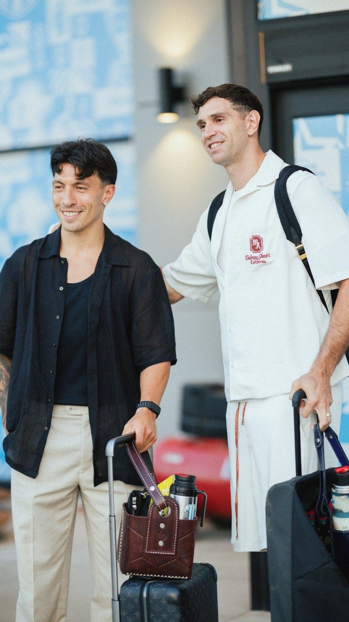 Lisandro y Emiliano Martínez con la Selección.