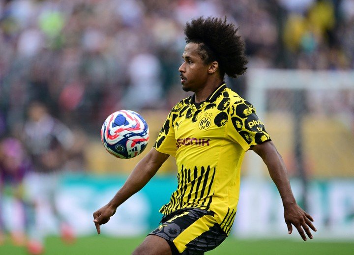 Adeyemi en el Borussia Dortmund. (REUTERS)