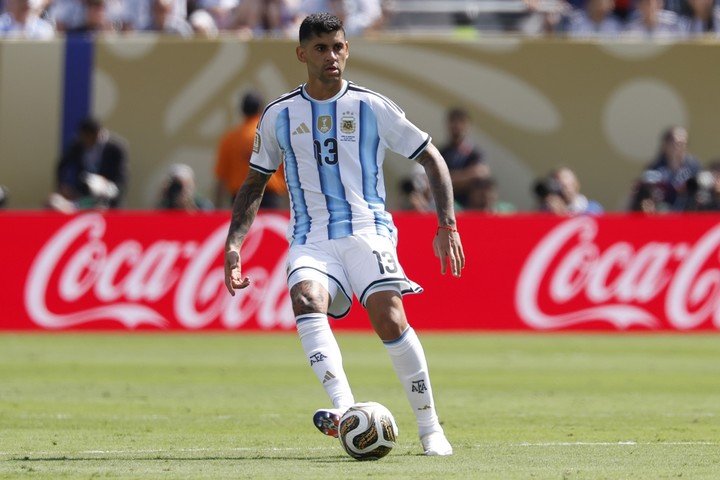 Cuti Romero, una de las figuras de la Selección Argentina en el Mundial. (EFE/EPA/SHAWN THEW)