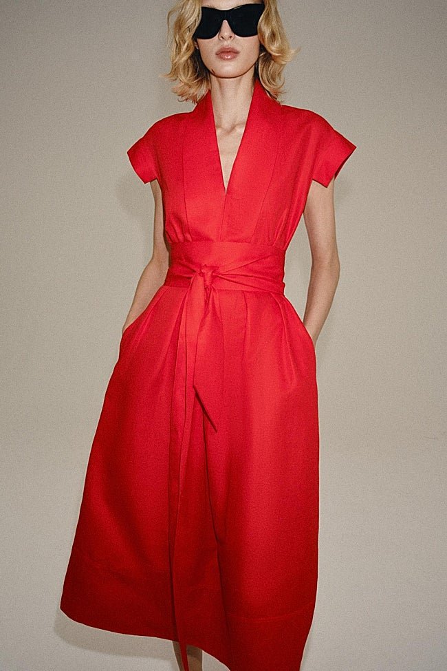 Vestido rojo de Zara (49,99 euros)