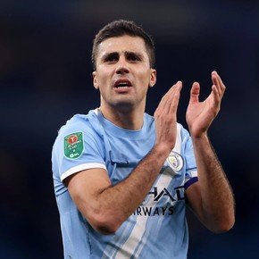 Manchester City confirmó la operación de Rodri y crece la incertidumbre sobre su futuro