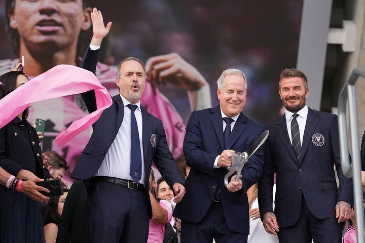 Mas y Beckham (AP Photo).