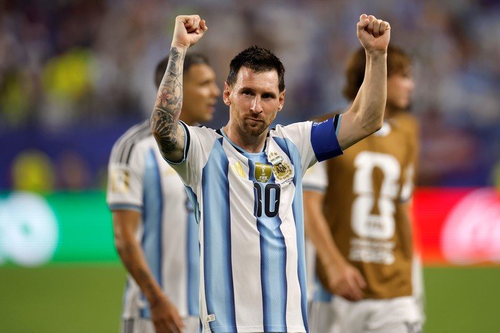 Argentina le ganó 3-2 a Cabo Verde. (EFE)