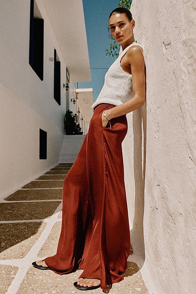 Pantalón fluido de Zara (22,99 euros)