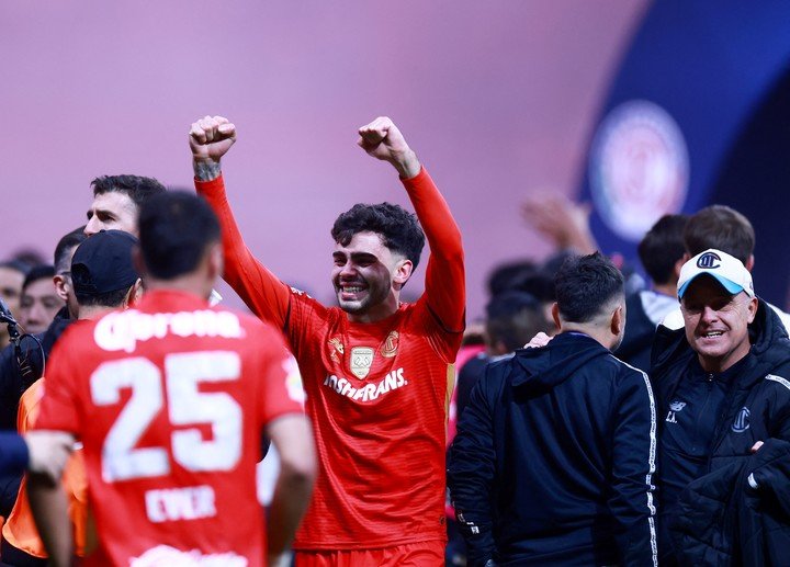Simón, ex Millonario, jugando para el Toluca. (Reuters)
