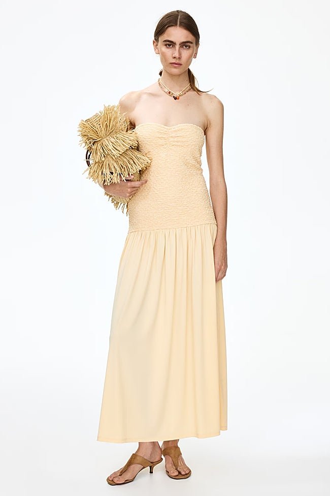 Vestido con nido de abeja de Mango (34,99 euros)