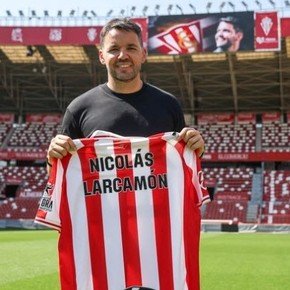 Larcamón fue presentado por el Sporting pero la UEFA no lo habilita para dirigir