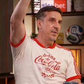 Gary Neville sobre Cuti Romero y Licha Martínez: "De lo sublime a lo ridículo"
