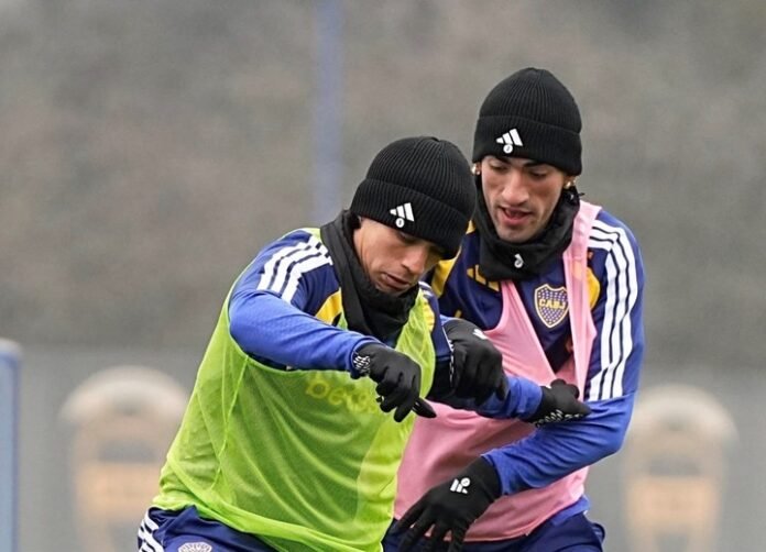 Exclusivo Olé: los detalles de la oferta que Napoli le envió a Boca por Zeballos