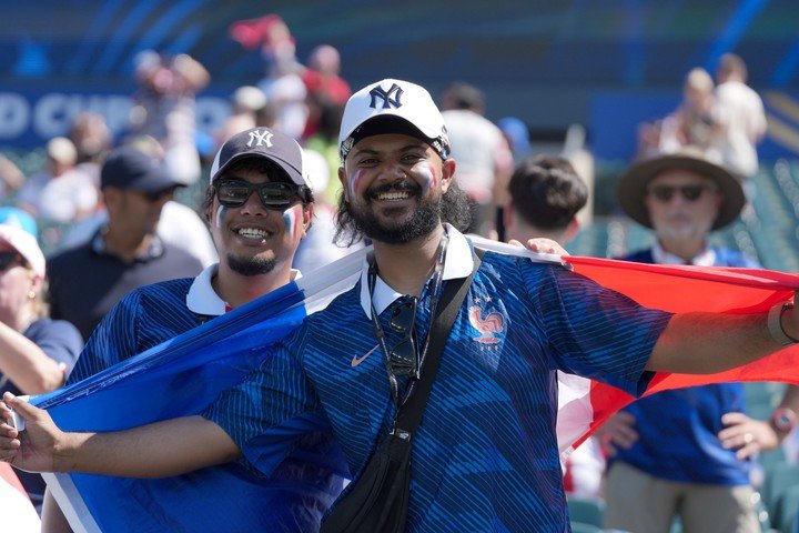 Aficionados de Francia (EFE).