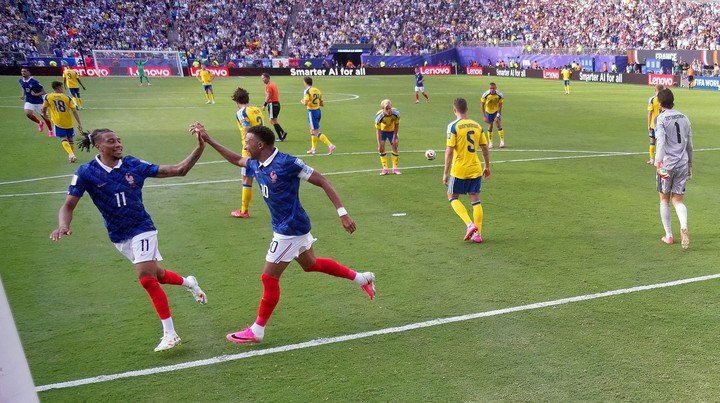 Francia llega imparable. (REUTERS/Omar Aziz ) 