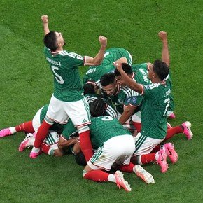 Cielito lindo: un muy buen México se sacó de encima a Ecuador 