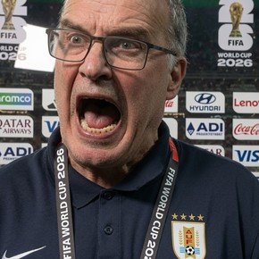 Bielsa explicó su grito viral tras la eliminación de Uruguay: “Estaba sobrepasado por el dolor”