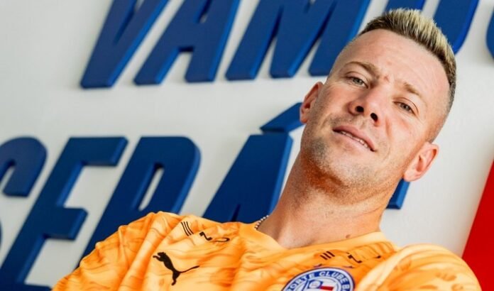 Guido Herrera debutó en Bahia, en un amistoso con polémica ante el Fluminense de Zubeldía