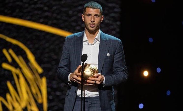 Guido Rodríguez, Balón de Oro de la Liga MX en 2019.