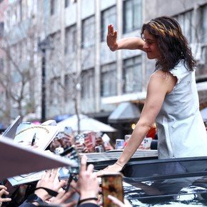 Después de gastar a la Selección y ofrecer disculpas, Rosalía ya está en Argentina para sus shows