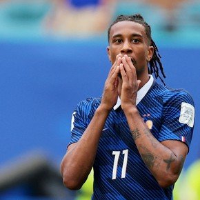 La polémica situación de Michael Olise mientras lo busca el Real Madrid: una hija secreta y sin casa en Alemania