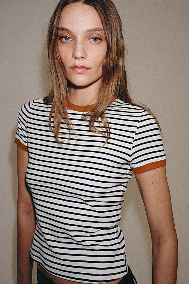 Camiseta de rayas de Zara (12,95 euros)