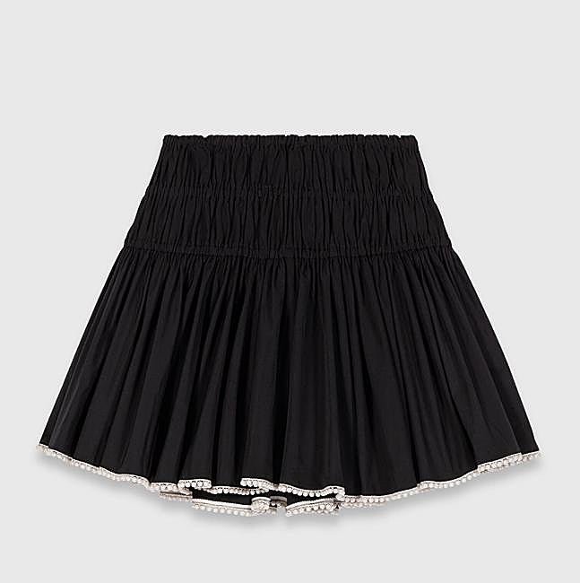 Falda con vuelo de Maje, 135 euros.