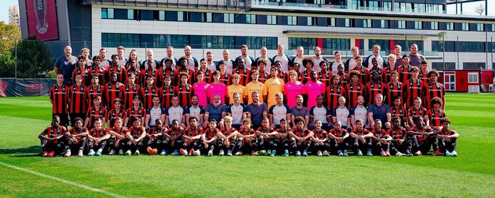 Plantel actual del OGC Niza.