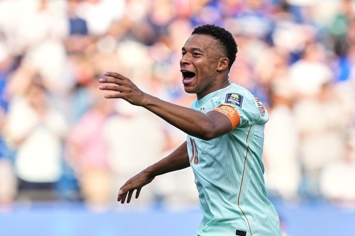 Mbappé, con serias chances de salir campeón con su selección. (AP)