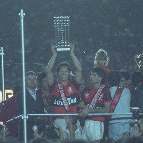 Flamengo dio un importante paso en su eterna lucha por la "Copa de las Bolitas": ¿de qué se trata ese trofeo?