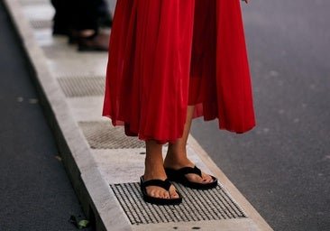 El lujo silencioso se traslada a las flip-flops: de Havaianas a las firmas más elegantes del momento