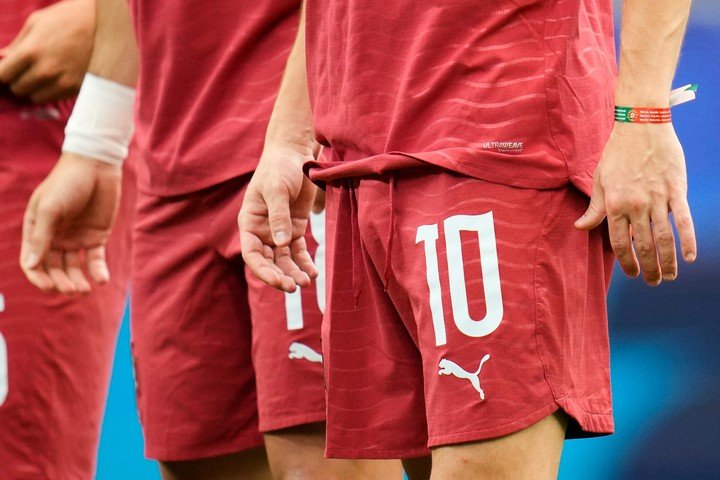 La pulsera en homenaje a Diogo Jota. (Foto: AP)