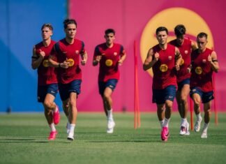 Preocupación en Barcelona: Frenkie de Jong volvió lesionado del Mundial