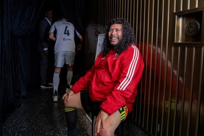 René Higuita con Olé: “Messi le está dando un mensaje al mundo, no te extrañe que esté en 2030”