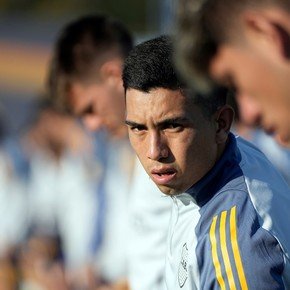 Alan Velasco, entre una nueva chance y los rumores de salida al exterior