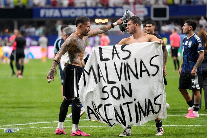 La bandera que mostró la Selección.