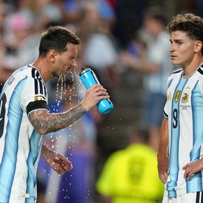 Laporta en EE.UU.: la oferta por Julián Alvarez y "Messi extraordinario"