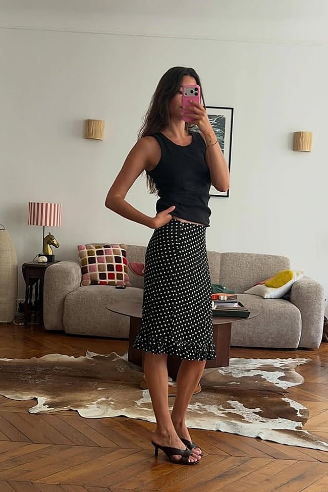 Falda estampada con lunares + top negro