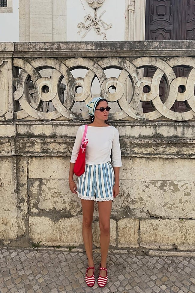 Camiseta blanca + pantalón corto