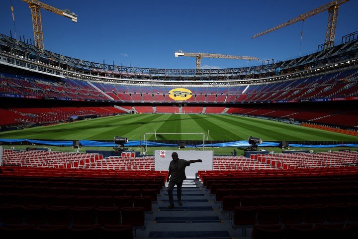 En septiembre UEFA anunciará el elegido. (REUTERS/Albert Gea)